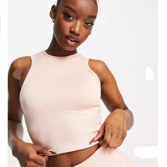 Brand New adidas Training Hyperglam ribbed Cut-Out crop top - Picture 9 of 16